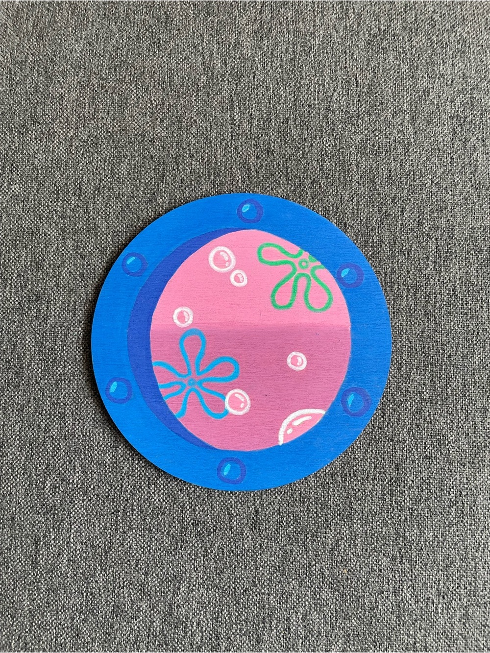 Round SpongeBob Window Wall Art - Pink & Blue